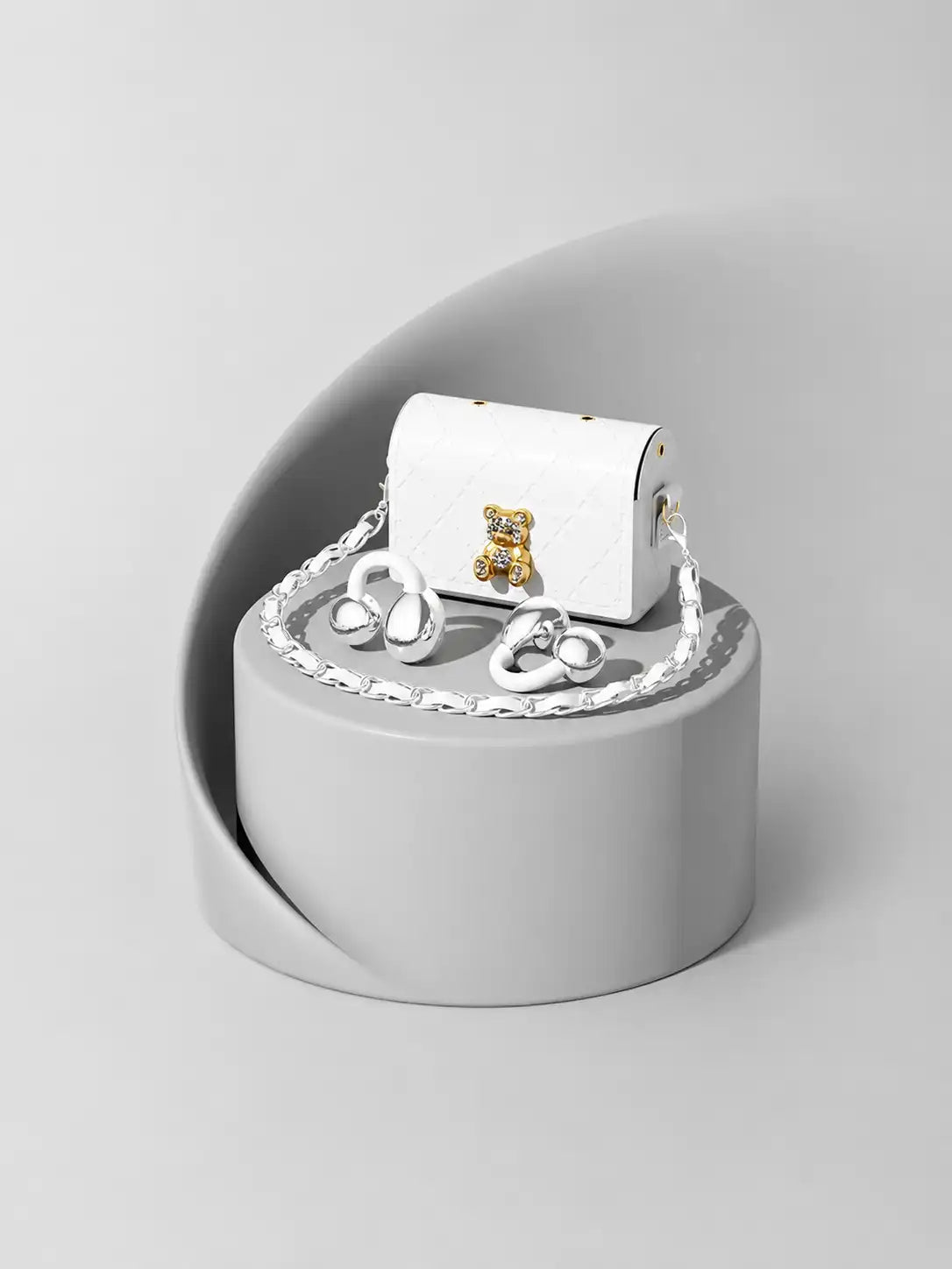 Q69 Ear Clip Wireless Earbuds, Bag Shape Case with Chain, Open Ear TWS, 72 Hours Total Playtime