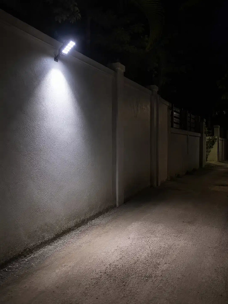 Compound wall