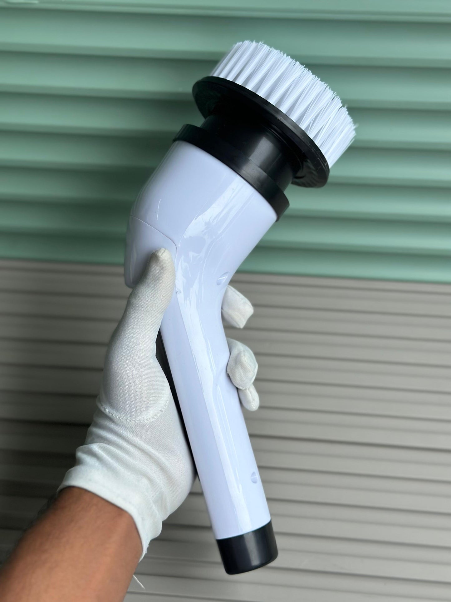 7-in-1 Electric Spin Scrubber Cleaning Brush with Extension Handle – Cordless Rechargeable Power Scrubber (1 Set / 25W)