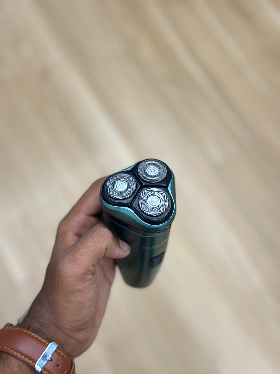 Daling DL-9201 Electric Shaver – 5D Floating Head, USB Rechargeable, Ultra-Smooth Finish