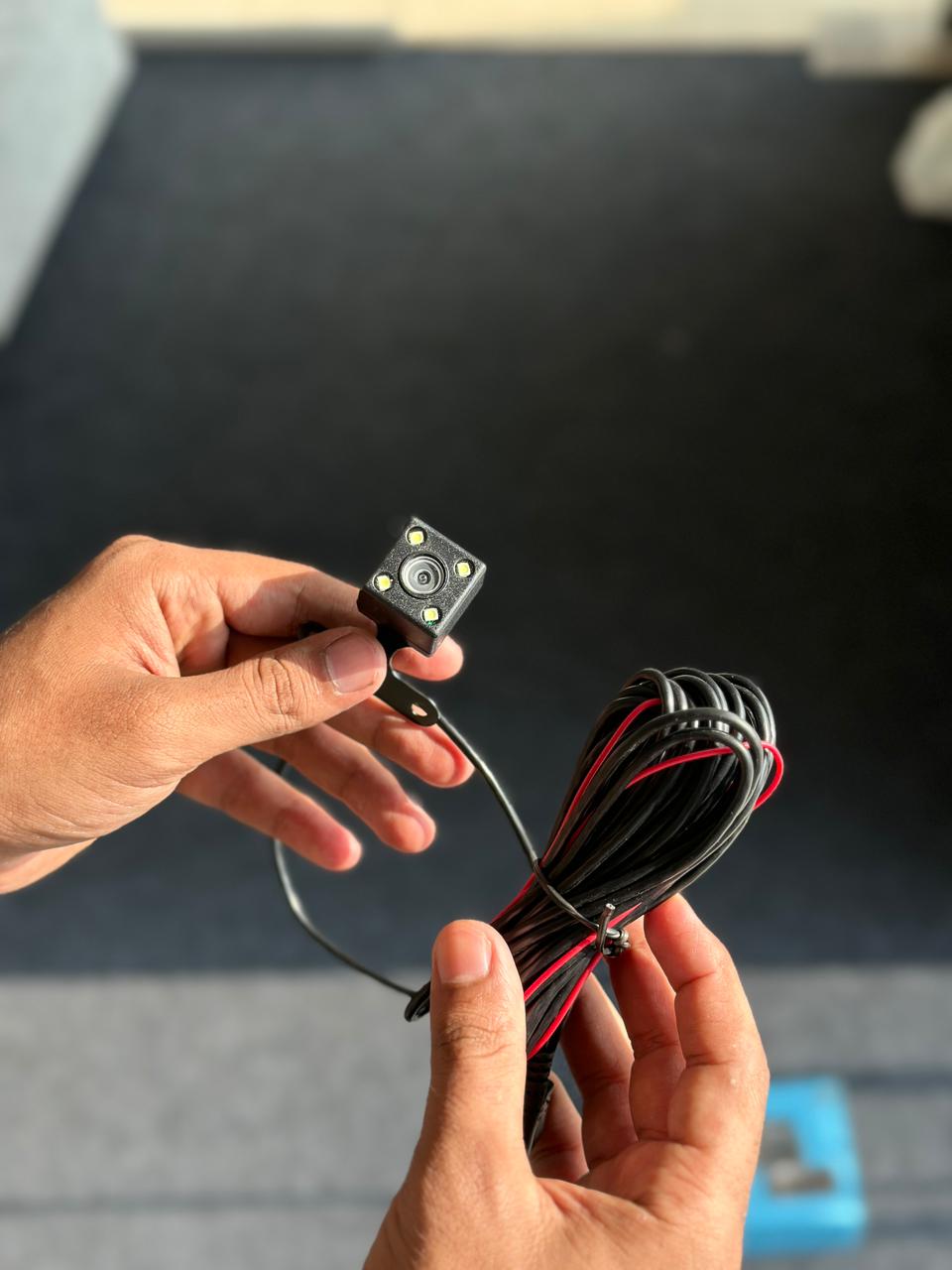 WiFi Dash Cam Three Lens 3.16 Inch HD 1080P Dashcam Car Video Recorder 3 Channels with Night Vision Loop Recording A8